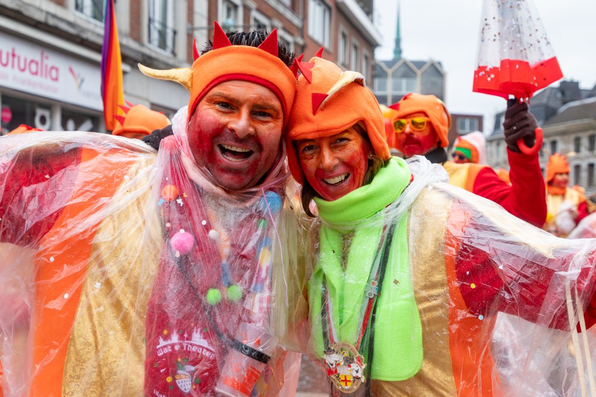 Rosenmontagszug in Eupen