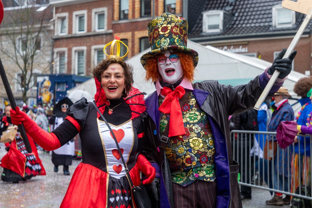 Rosenmontagszug in Eupen