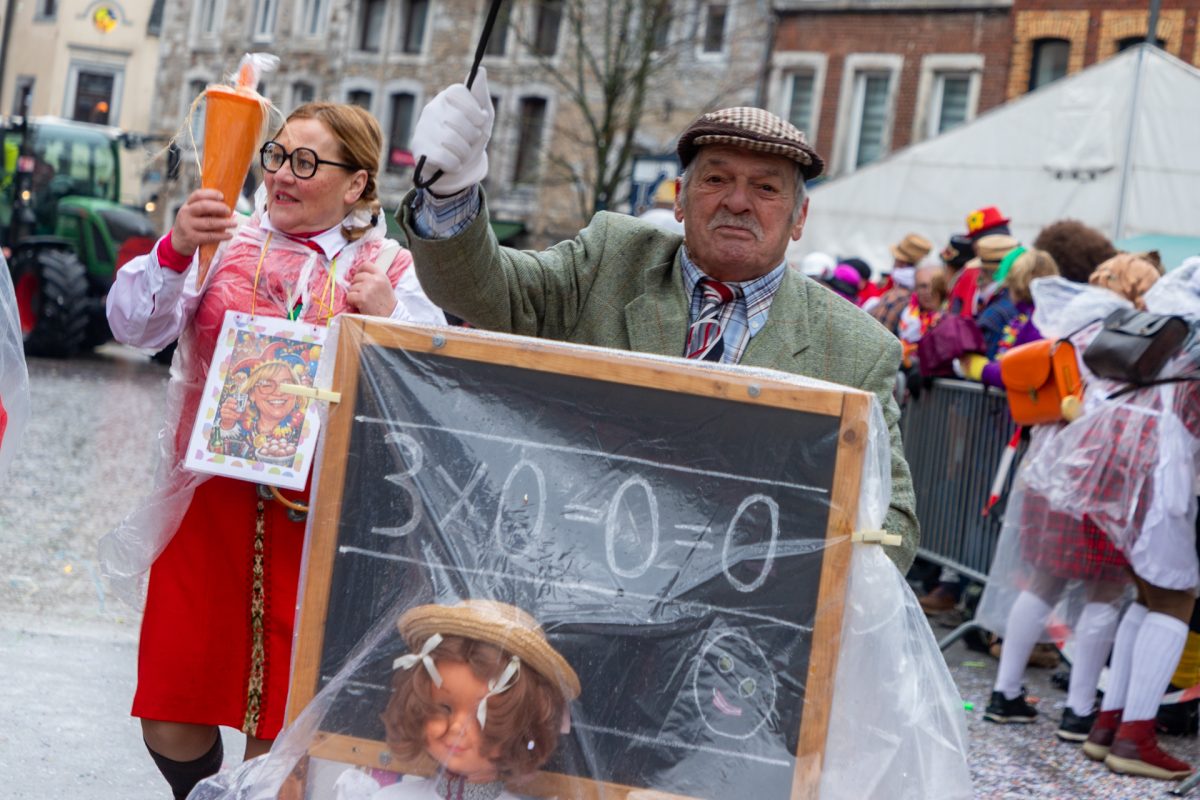 Rosenmontagszug in Eupen