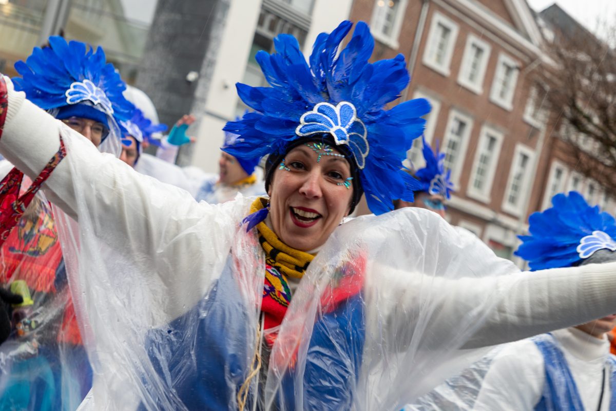 Rosenmontagszug in Eupen
