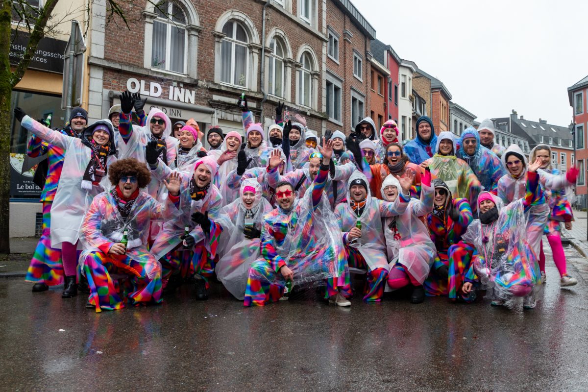 Rosenmontagszug in Eupen