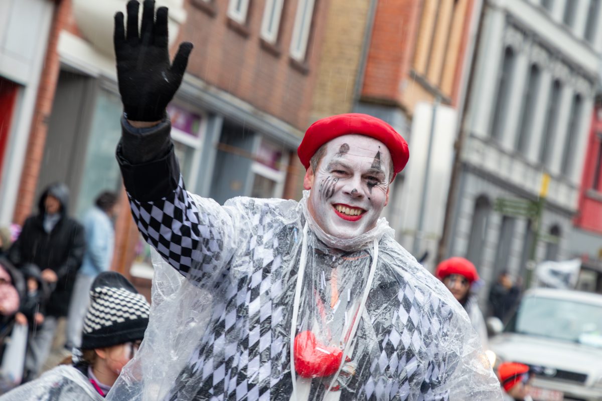 Rosenmontagszug in Eupen