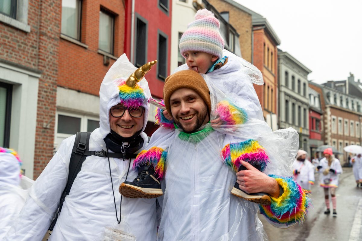 Rosenmontagszug in Eupen