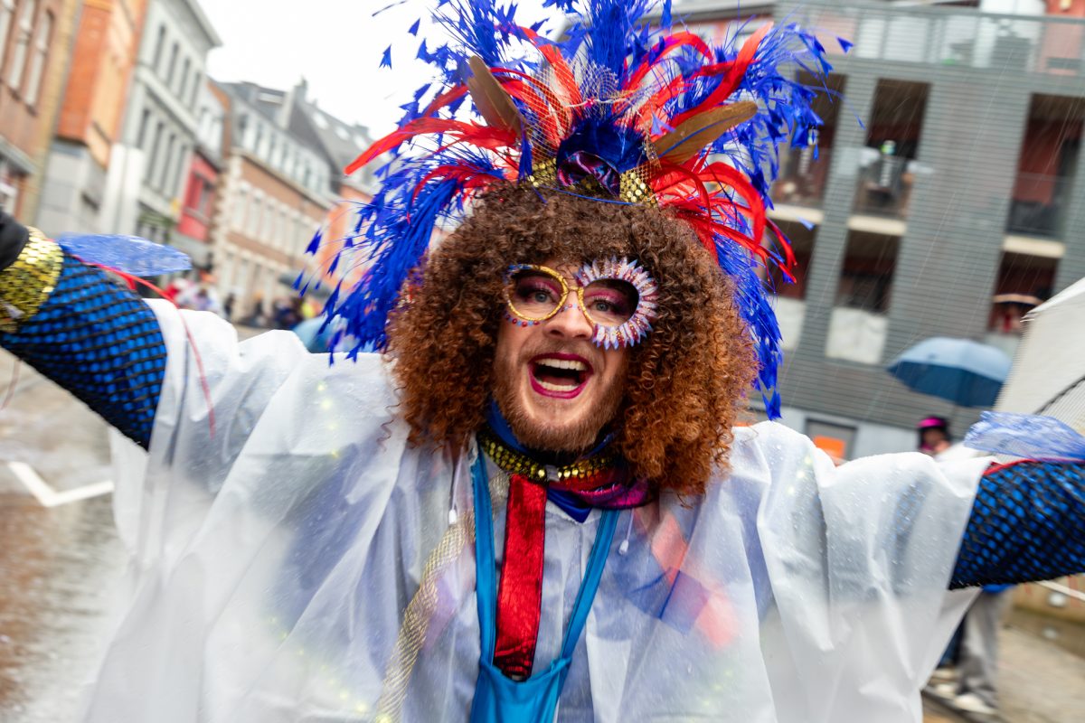 Rosenmontagszug in Eupen
