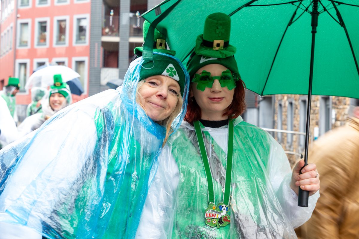 Rosenmontagszug in Eupen