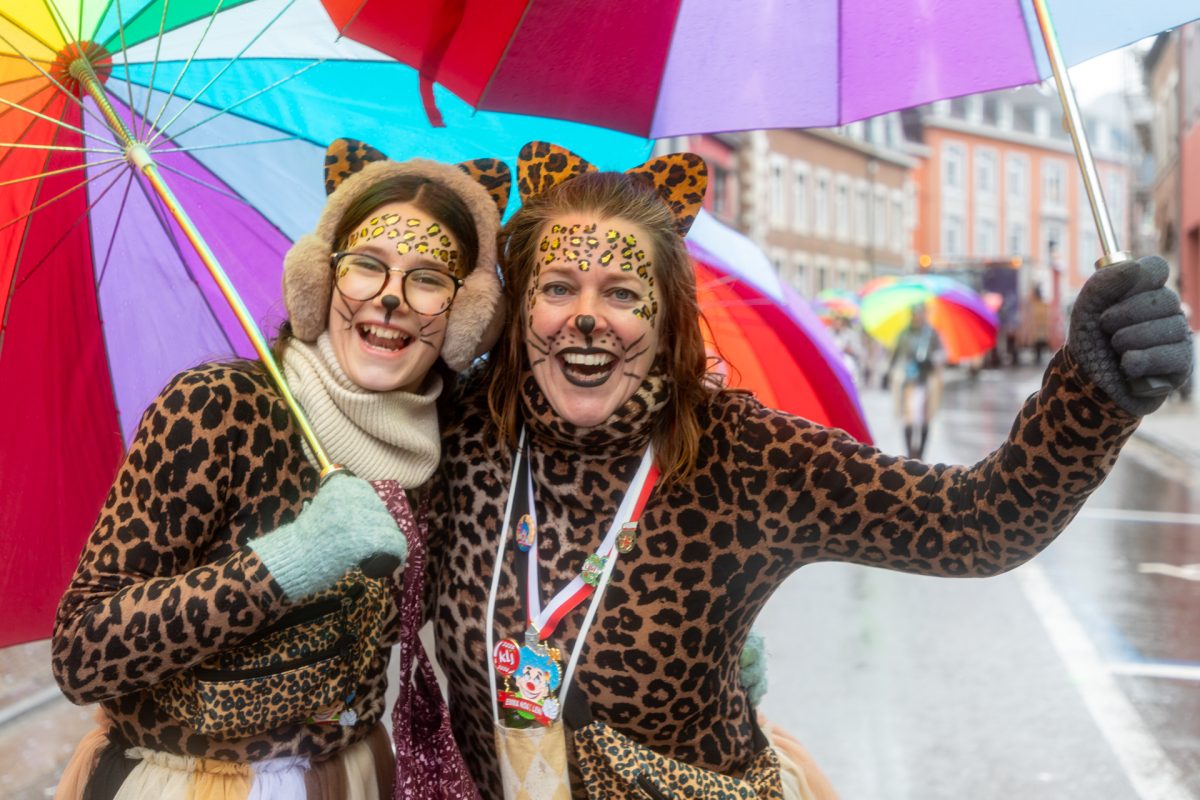 Rosenmontagszug in Eupen