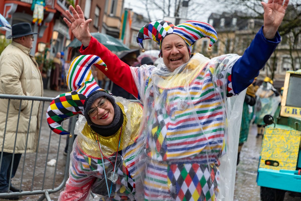 Rosenmontagszug in Eupen