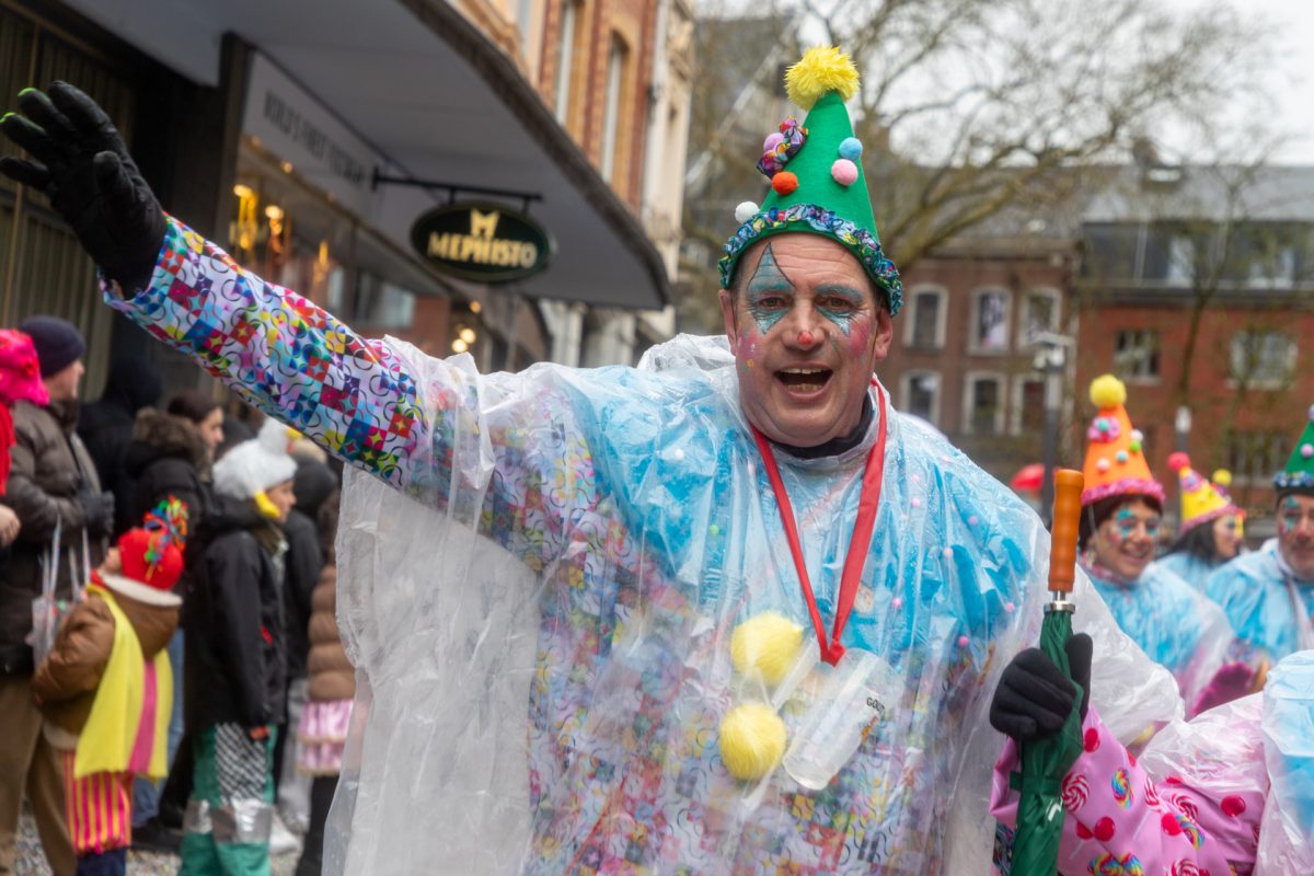 Rosenmontagszug in Eupen
