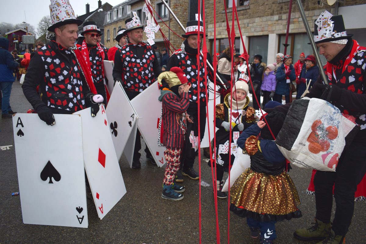 Rosenmontagszug in Büllingen