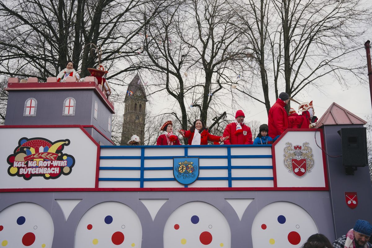 Rosenmontagszug in Bütgenbach 2026