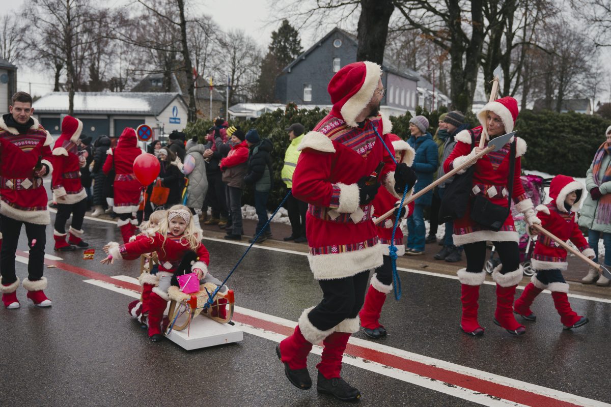 Rosenmontagszug in Bütgenbach 2026