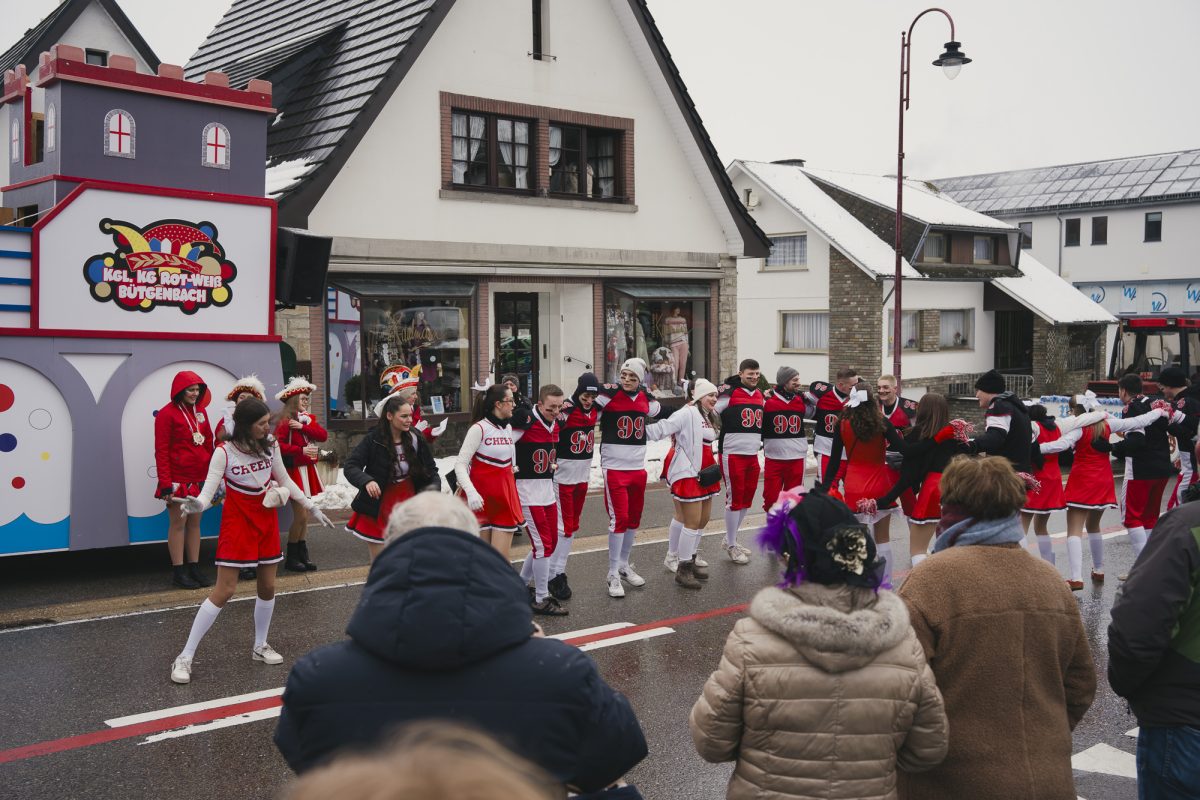 Rosenmontagszug in Bütgenbach 2026