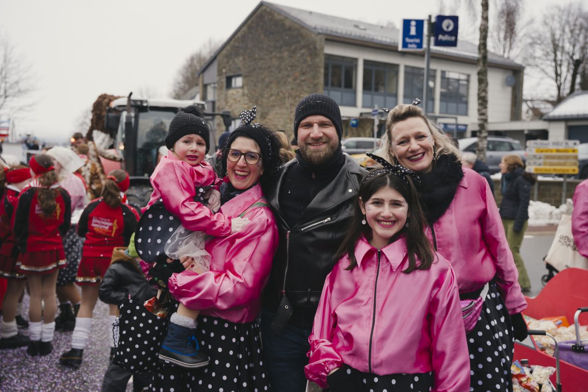 Rosenmontagszug in Bütgenbach 2026