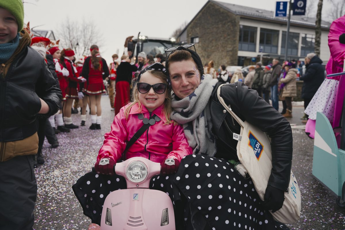 Rosenmontagszug in Bütgenbach 2026