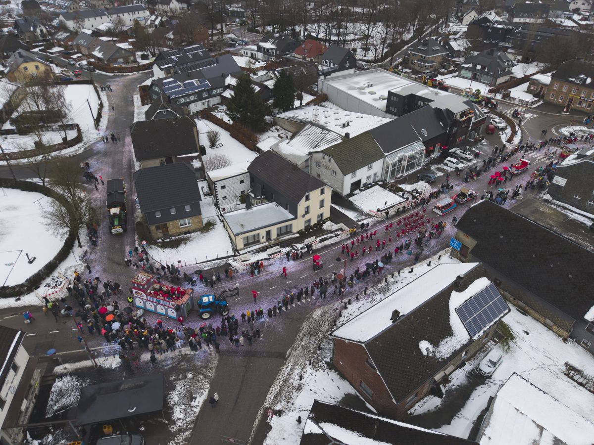 Rosenmontagszug in Bütgenbach 2026