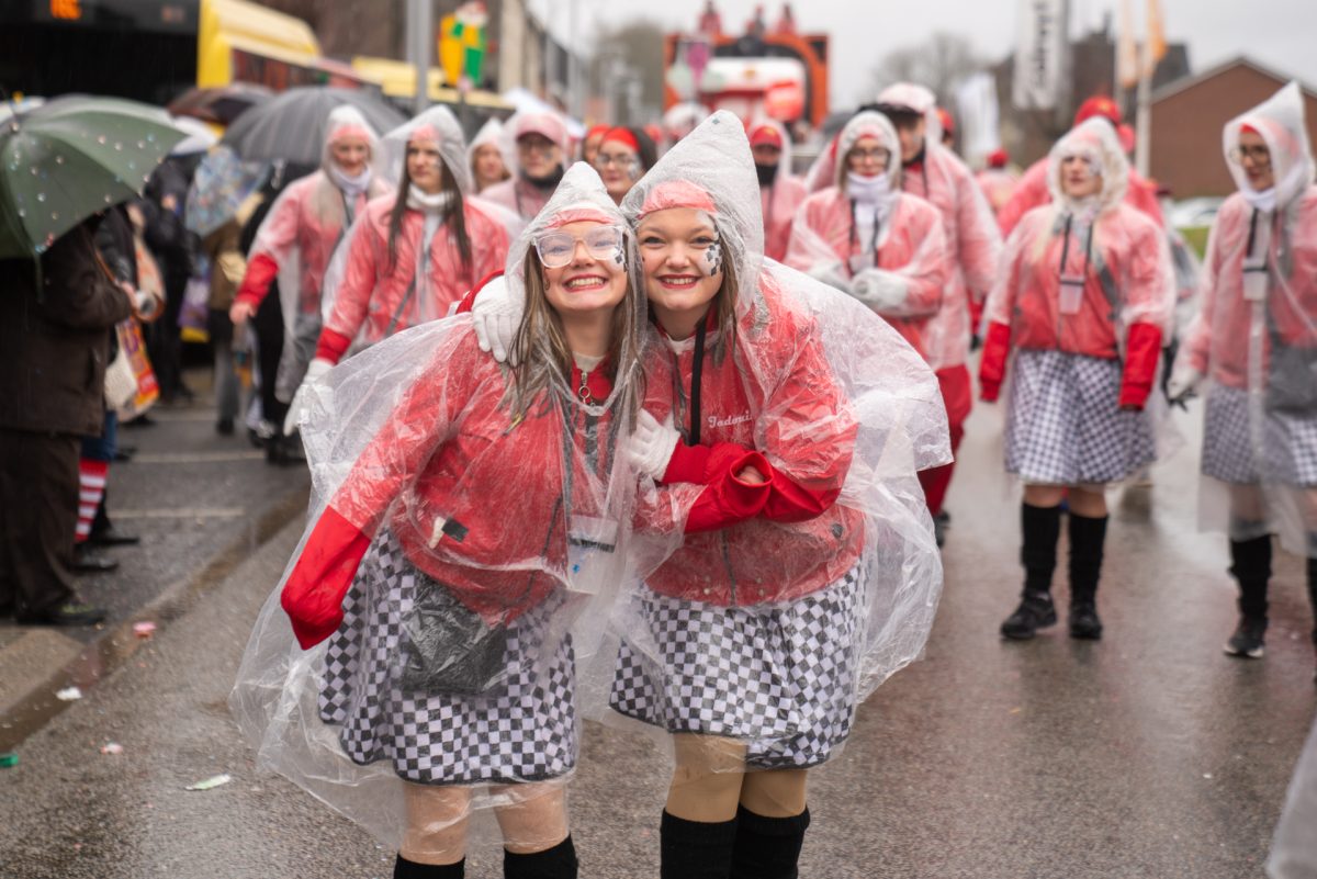 Rosenmontagszug in Kelmis 2026