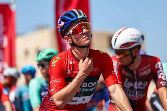 Portrait von Remco Evenepoel kurz vor dem Start des Rennens am