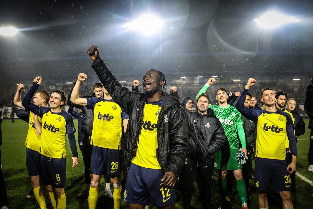 Union-Spieler jubeln nach Einzug ins Landespokalfinale
