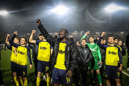 Union-Spieler jubeln nach Einzug ins Landespokalfinale