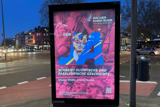 Plakat wirbt für Zustimmung für die Olympia-Bewerbung von Aachen-Rhein-Ruhr
