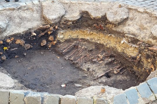 Archäologische Ausgrabungen am Münsterplatz in Aachen