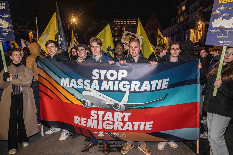 Ausschreitungen bei Demo in Löwen