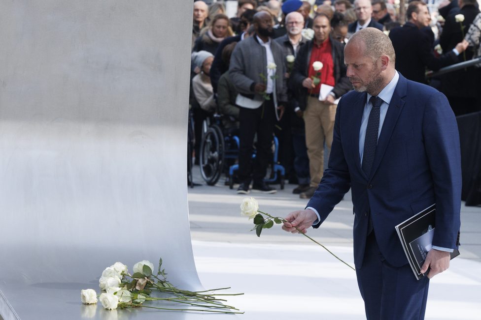 Theo Francken bei der Gedenkfeier für die Opfer der Terroranschläge 2016