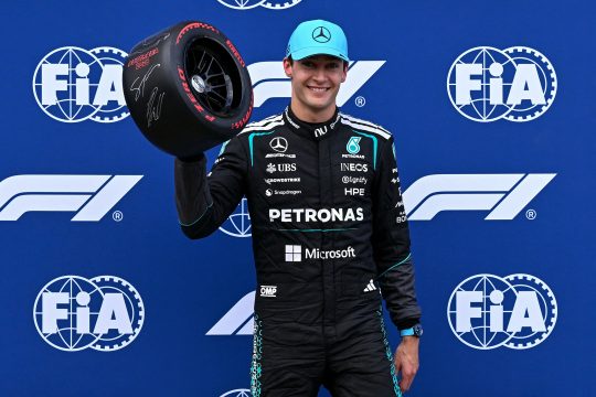 Mercedes-Pilot George Russell die erste Pole Position im GP von Australien