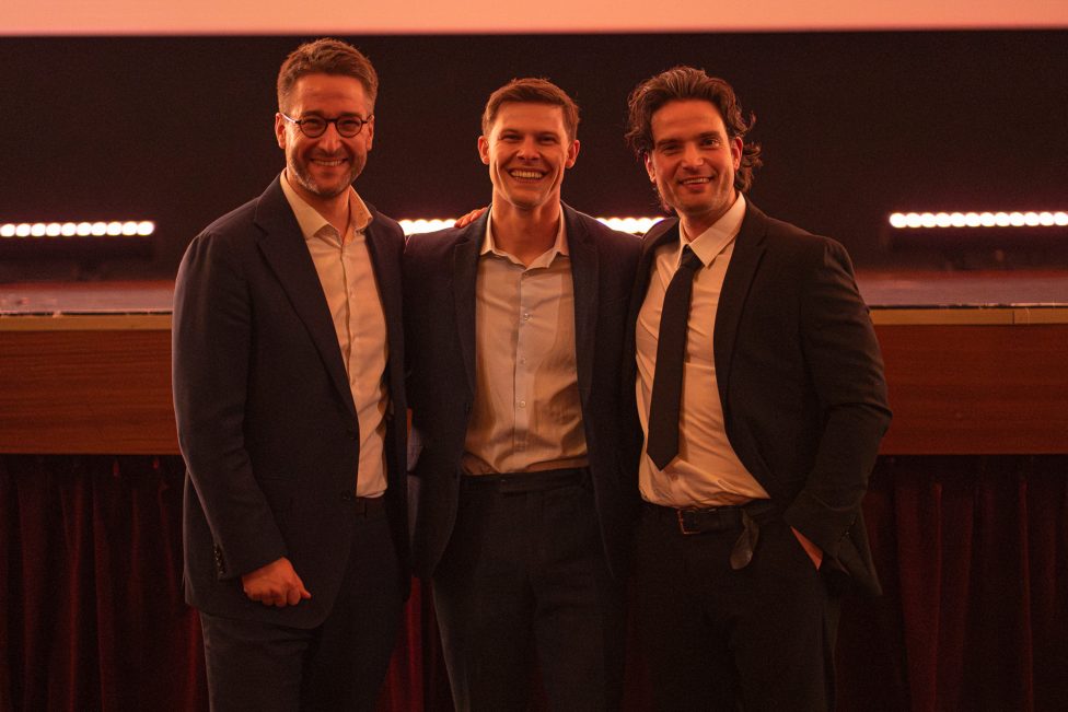 Daniel Hilligsmann mit Hauptdarsteller Laurens de Vries und Regisseur Vincent Konings
