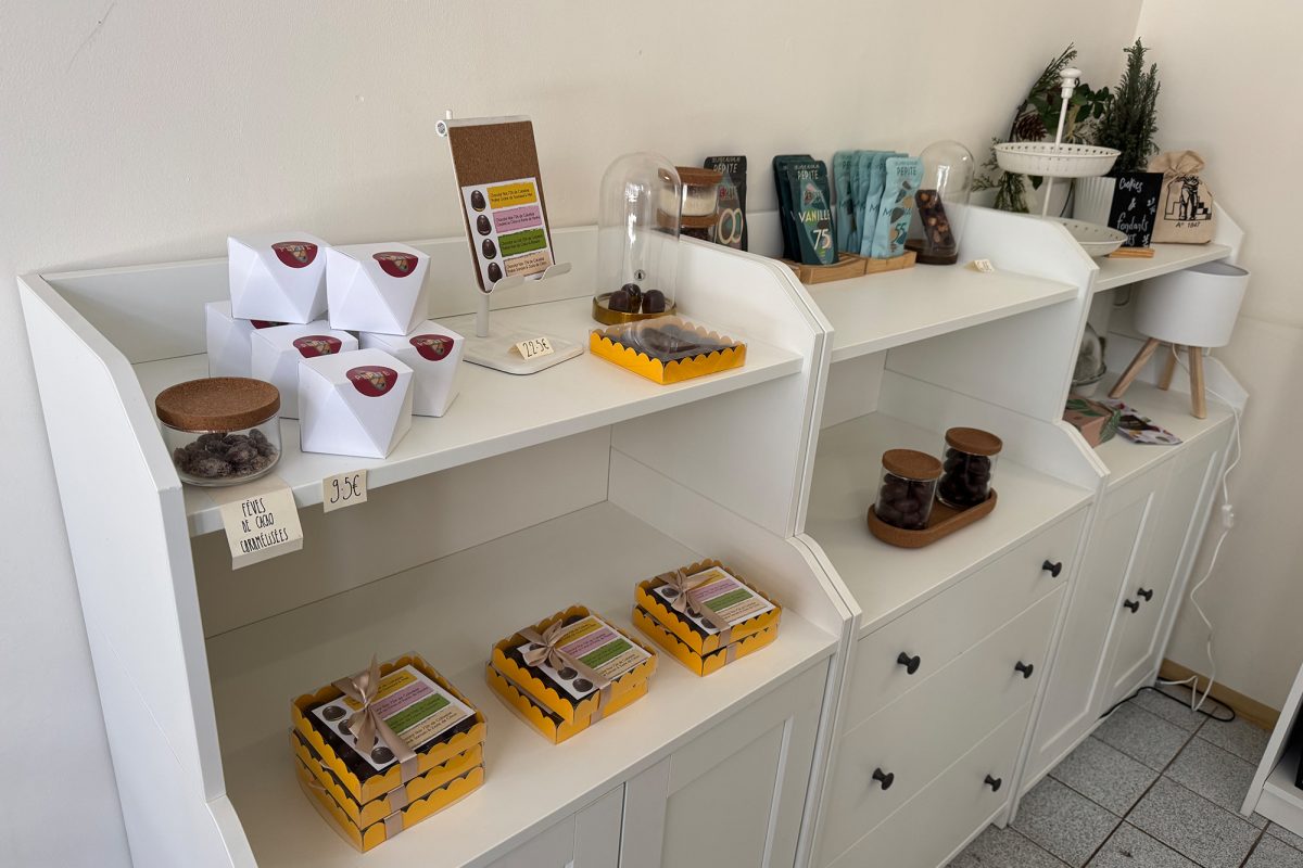 Schokoladenspezialitäten werden in der Chocolaterie Pépite in Lüttich präsentiert