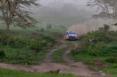 Thierry Neuville/Martijn Wydaeghe bei der Safari-Rallye Kenia