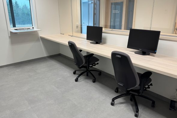 Arbeitsplätze im neuen Polizeigebäude auf Morsheck