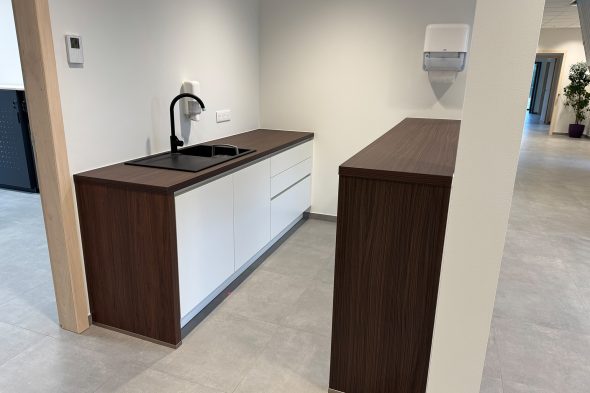 Küche im neuen Polizeigebäude auf Morsheck