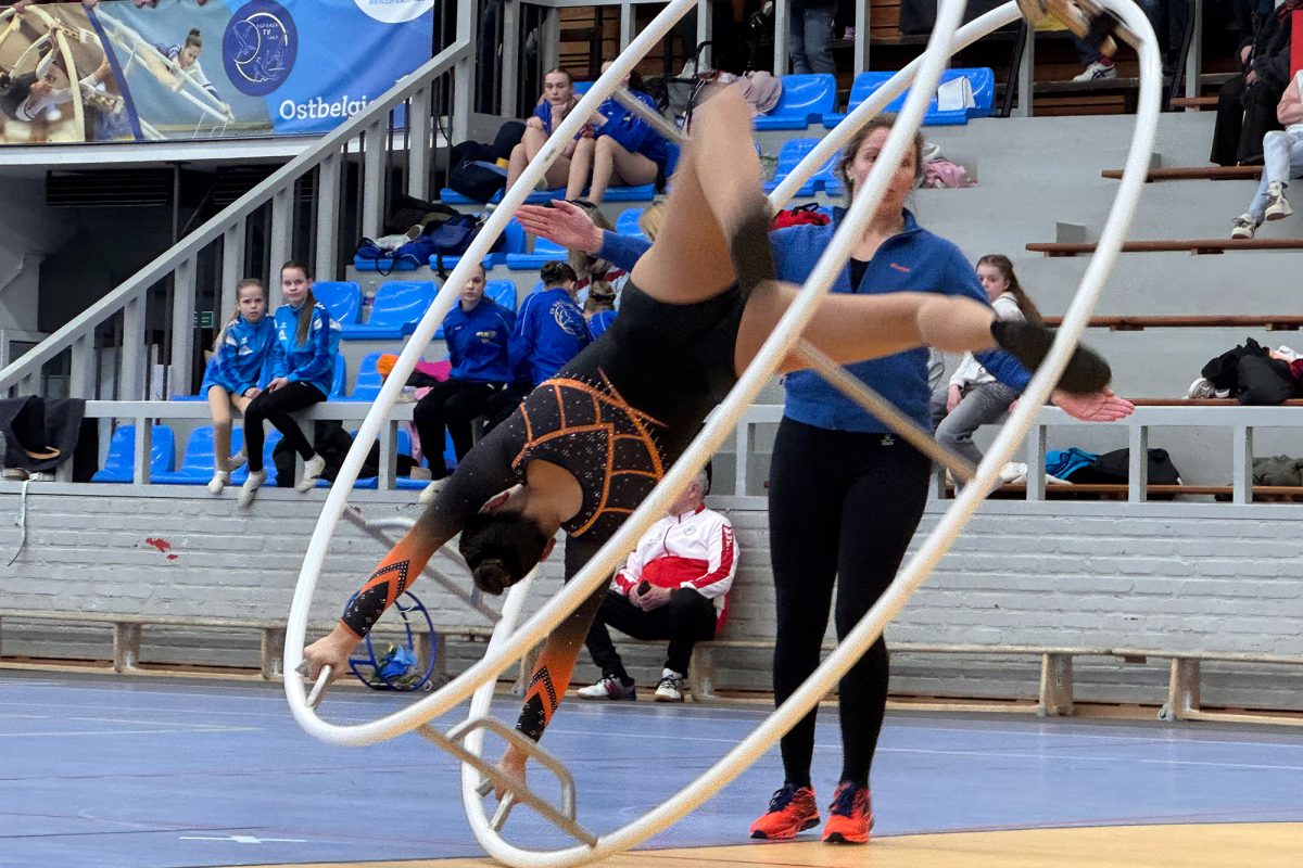 Turnerin am Rhönrad bei den Belgian Open in Eupen