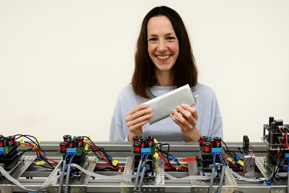 Dr. Sabine Paarmann vom Lehrstuhl für Elektrochemische Energiewandlung und Speichersystemtechnik der RWTH Aachen