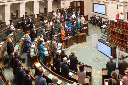 Schweigeminute in der Kammer