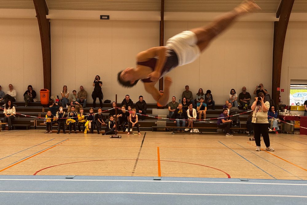 Noah Emonts bei der VDT-Tumbling-Meisterschaft in Raeren