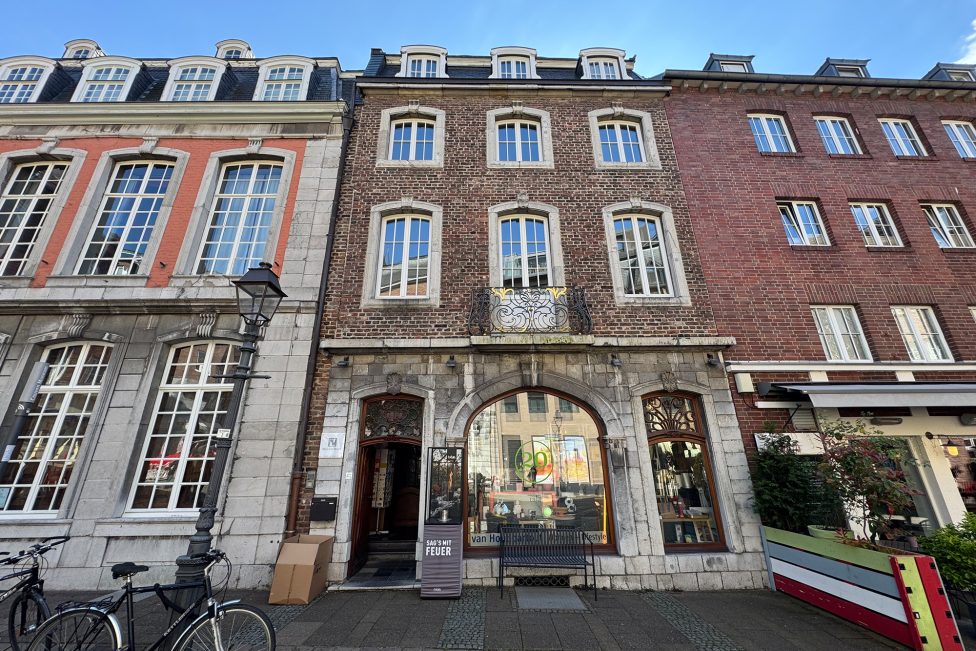 Gebäude mit historischer Fassade in Aachen