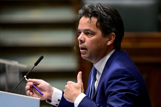 Der Vorsitzende des Verteidigungsausschusses der Kammer, Peter Buysrogge von der N-VA