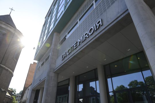 Schriftzug "Cité Miroir" in Lüttich