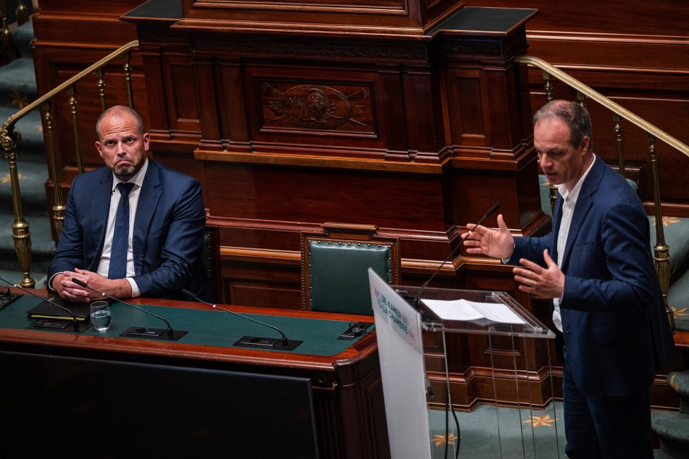 Theo Francken und Staf Aerts am Donnerstag in der Kammer