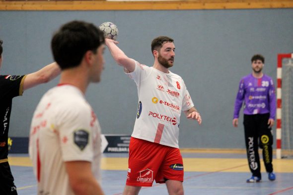 Jérôme Majean beim Spiel der KTSV Eupen gegen Aalsmeer