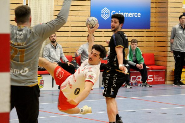 Luka Lanchava beim Spiel der KTSV Eupen gegen Aalsmeer