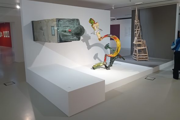 Werke in der Ausstellung "Regards pluriels - L'art belge et l'utopie communiste au XXe siècle"