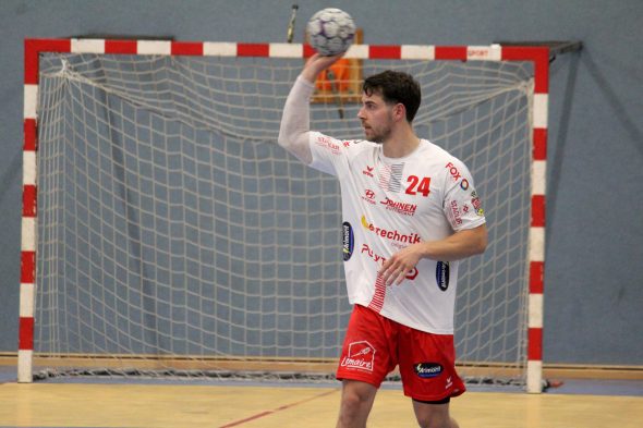 Nicolai Zidorn beim Spiel der KTSV Eupen gegen Aalsmeer