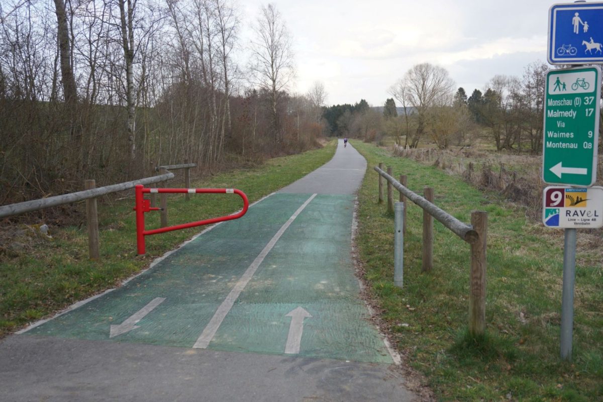 Der Radwanderweg zwischen Deidenberg und Montenau