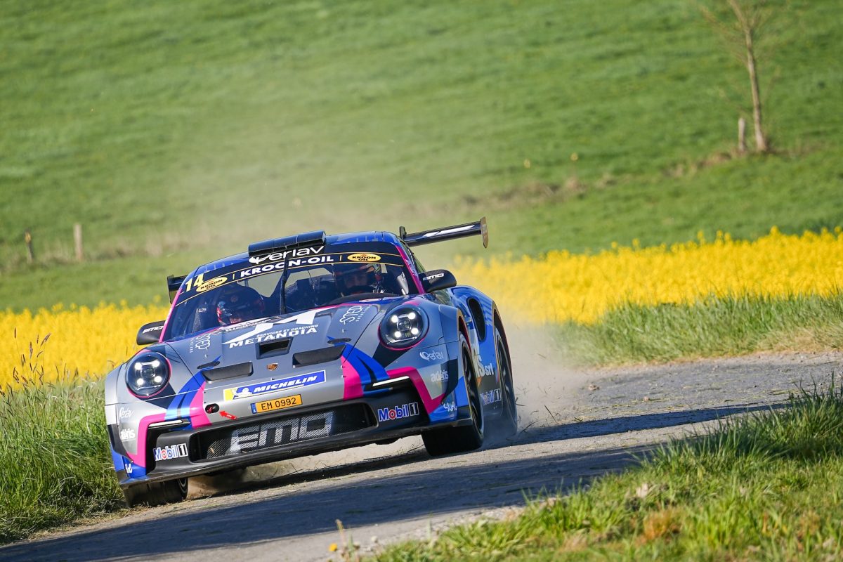 Tom Rensonnet/Johan Jalet im Porsche 992 Rally GT von EMO Sport-LifeLive