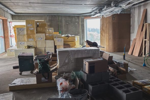 Baumaterial im neuen Uhoda-Turm