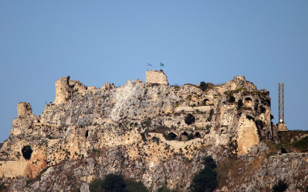 Über dem Beaufort Castle wurde die israelische Flagge gehisst
