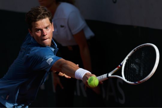 Alexander Blockx beim Match der ersten Runde bei den French Open